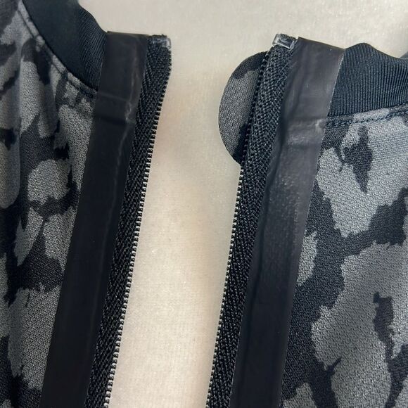 Varley Shadow Animal Lagoda Tennis Pickleball Dress Small - Picture 10 of 12